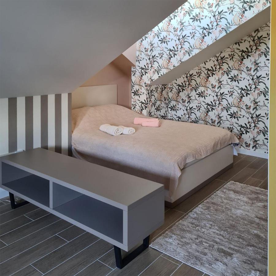 Kondor Apartmani Vrnjacka Banja Exterior photo